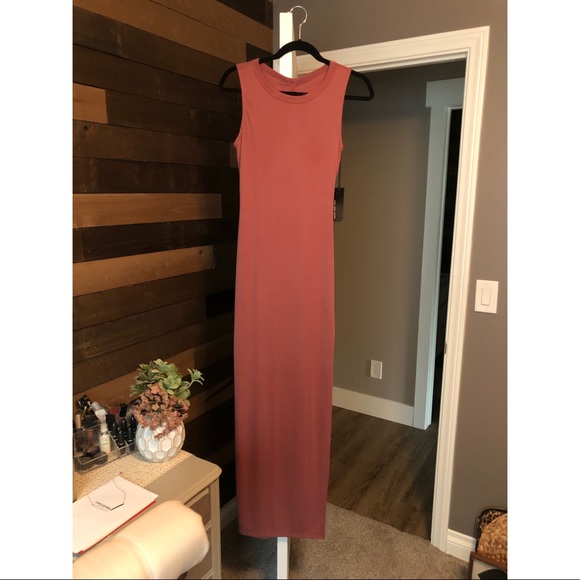 Lulu’s Fifth Avenue Rusty Rose Maxi Dress - Picture 4 of 6